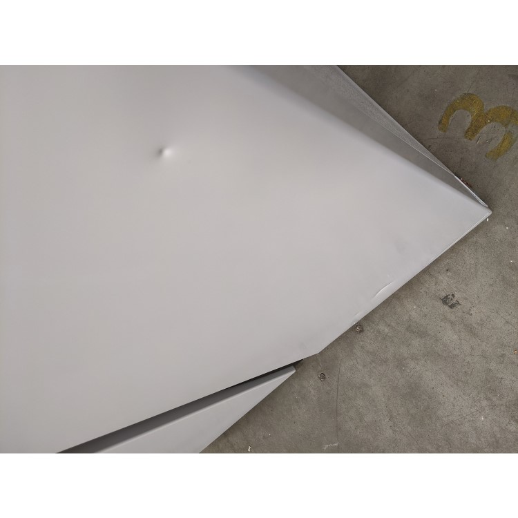 GRADE A3 - Montpellier M510BW Side-by-side American Fridge Freezer - White