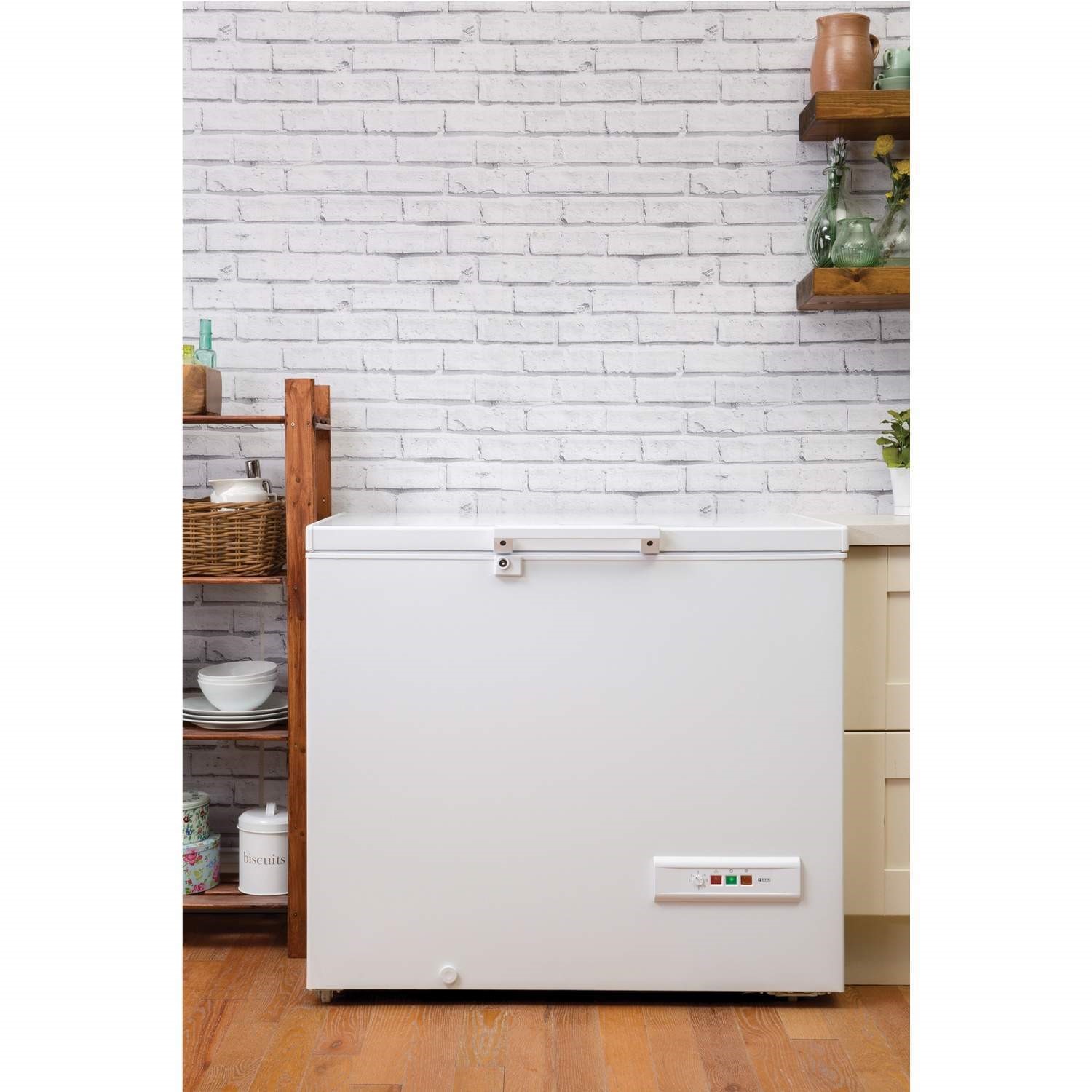 Hotpoint CS1A250H 111cm Wide 250 Litre Chest Freezer White Appliances