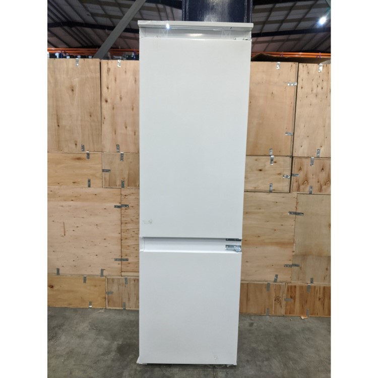 GRADE A3 - INDESIT IB7030A1D 277 Litre Integrated Fridge Freezer 70/30 Split 177cm Tall A+ Energy Rating 54cm Wide - White