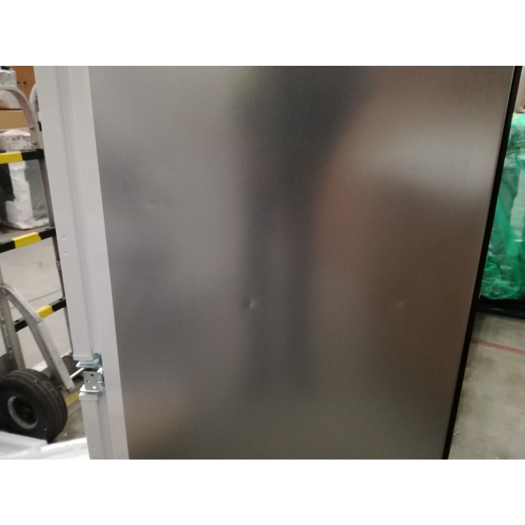 GRADE A2 - Hotpoint BCB8020AAFC 296 Litre Integrated Fridge Freezer 80/20 Split 194cm Tall Frost Free 54cm Wide - White