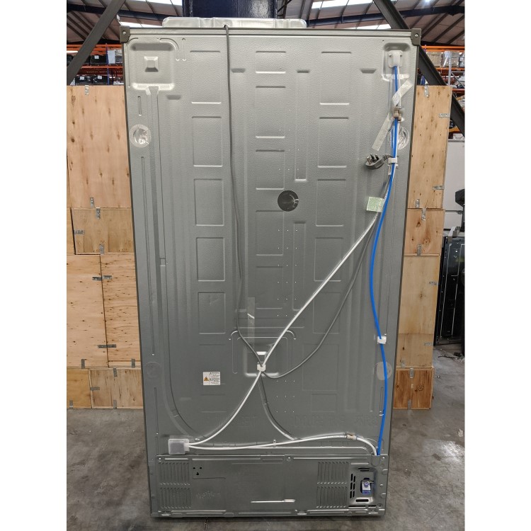 GRADE A3 - LG GSL760PZXV 601 Litre American Style Fridge Freezer Frost Free 2 Door 91cm Wide - Silver