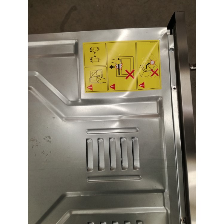 GRADE A3 - Smeg SF6341GVX Classic Gas Fan Oven With Electric Grill Stainless Steel With Dark Glass