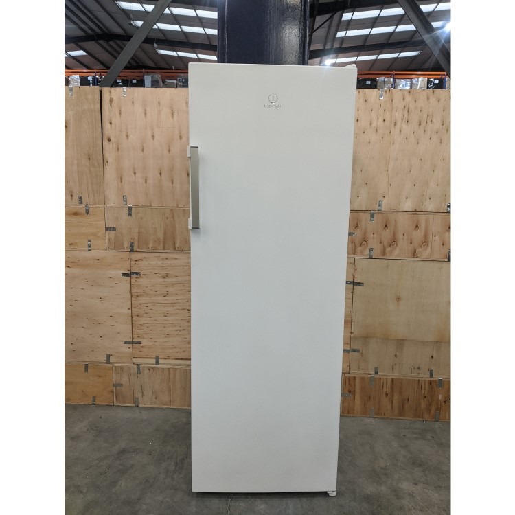 GRADE A3 - INDESIT SI61W 342 Litre Freestanding Larder Fridge 167cm Tall A+ Energy Rating 60cm Wide - White