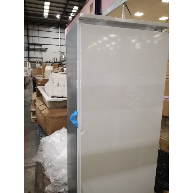 GRADE A2 - Hotpoint BCB8020AAFC 296 Litre Integrated Fridge Freezer 80/20 Split 194cm Tall Frost Free 54cm Wide - White