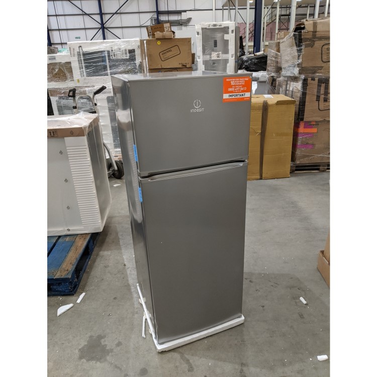 GRADE A3 - INDESIT I55TM4110X 213 Litre Freestanding Fridge Freezer Top Mount 80/20 Split Low Frost 55cm Wide - Stainless Steel