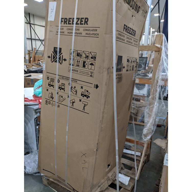 GRADE A3 - Samsung RZ32M7120WW 315 Litre Freestanding Upright Freezer 185cm Tall Frost Free 60cm Wide - White