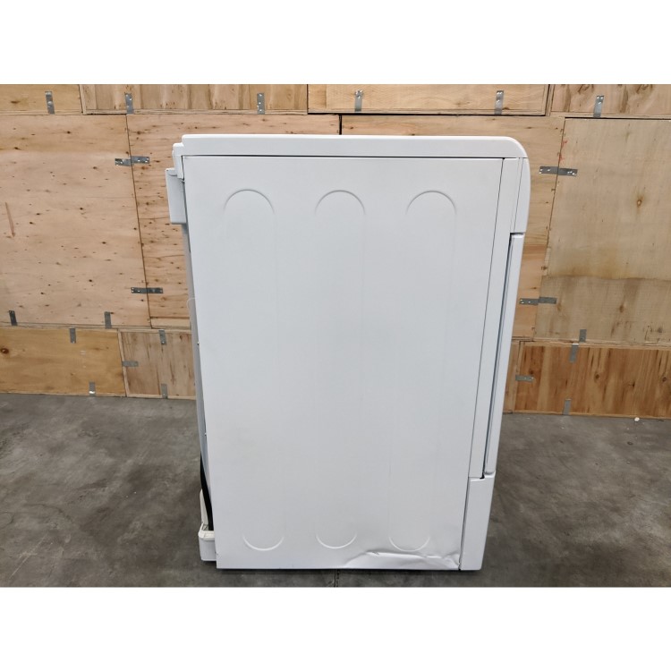 GRADE A3 - Hotpoint FETC70BP Aquarius 7kg Freestanding Condenser Tumble Dryer - White