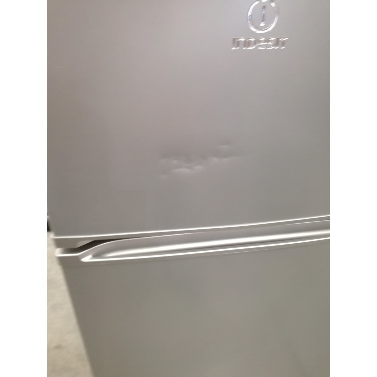 GRADE A3 - INDESIT I55TM4110X 213 Litre Freestanding Fridge Freezer Top Mount 80/20 Split Low Frost 55cm Wide - Stainless Steel