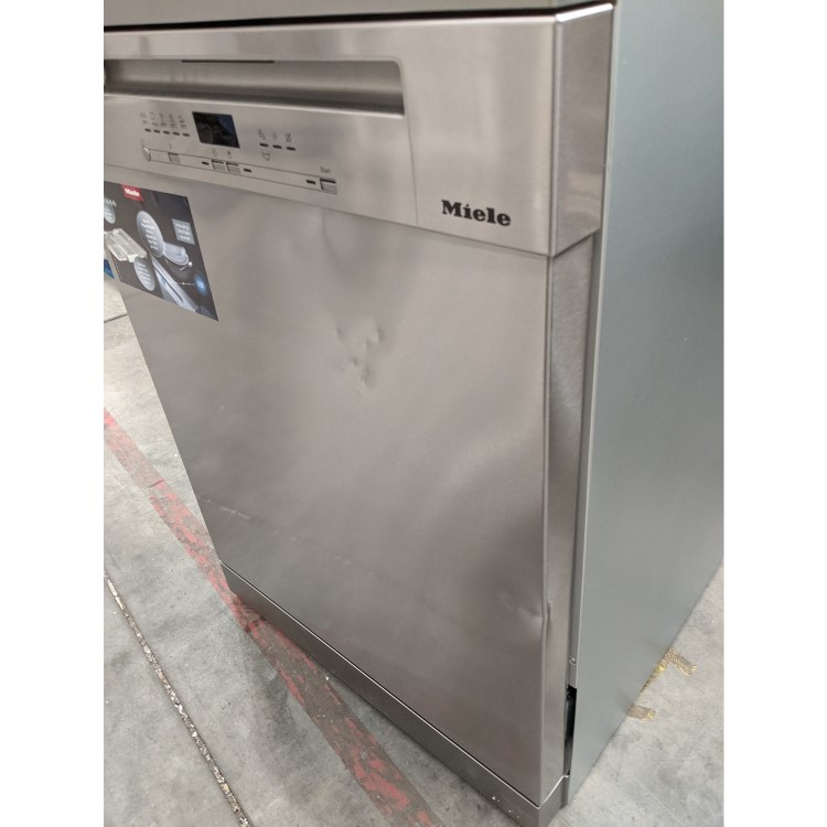 GRADE A3 - Miele G5222SCclst G5200-series Freestanding 14 Place Dishwasher With AutoOpen Drying - CleanSteel