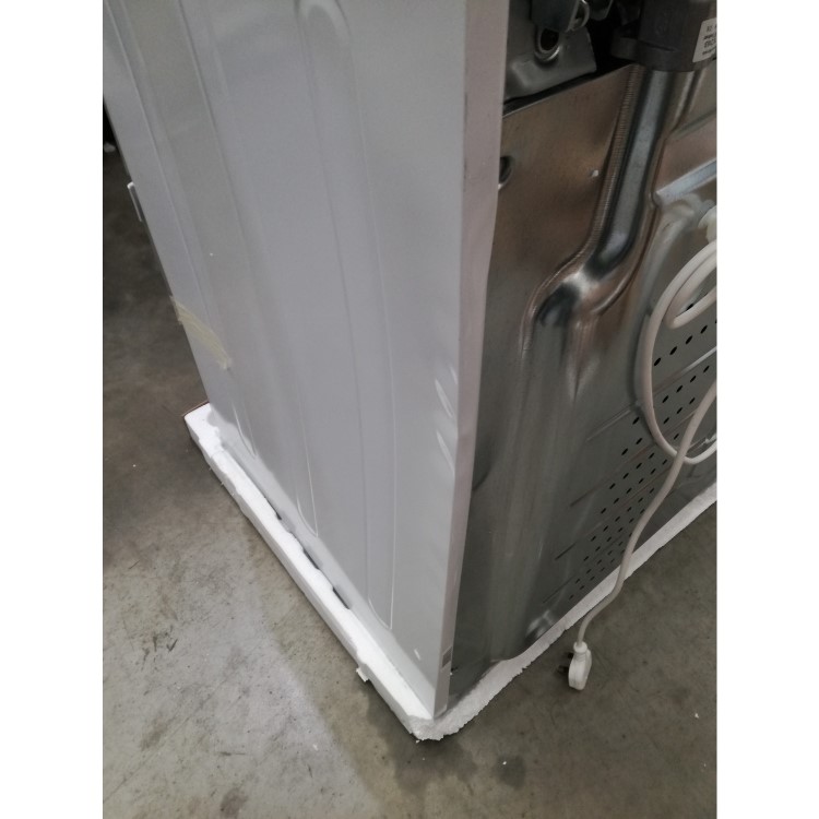 GRADE A3 - Indesit ID60G2W 60cm Double Oven Gas Cooker with Lid - White