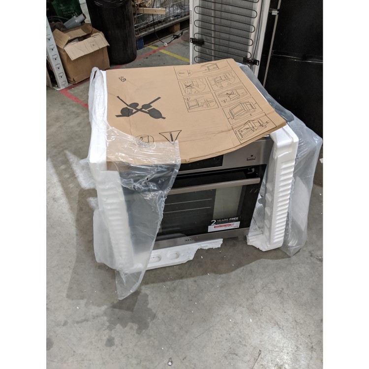 GRADE A3 - AEG BES355010M Electric Built-in Single Oven With SteamBake - Antifingerprint Stainless Steel