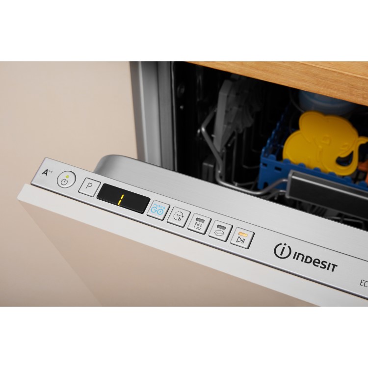 INDESIT DSIO3T224EZ Slimline 10 Place Fully Integrated Dishwasher With Quick Wash