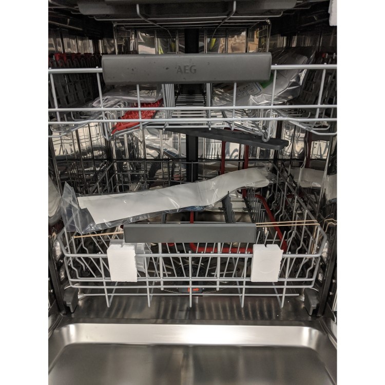 GRADE A3 - AEG FSS63707P Ultra Efficient 15 Place Fully Integrated Dishwasher With SatelliteClean & Cutlery Tray