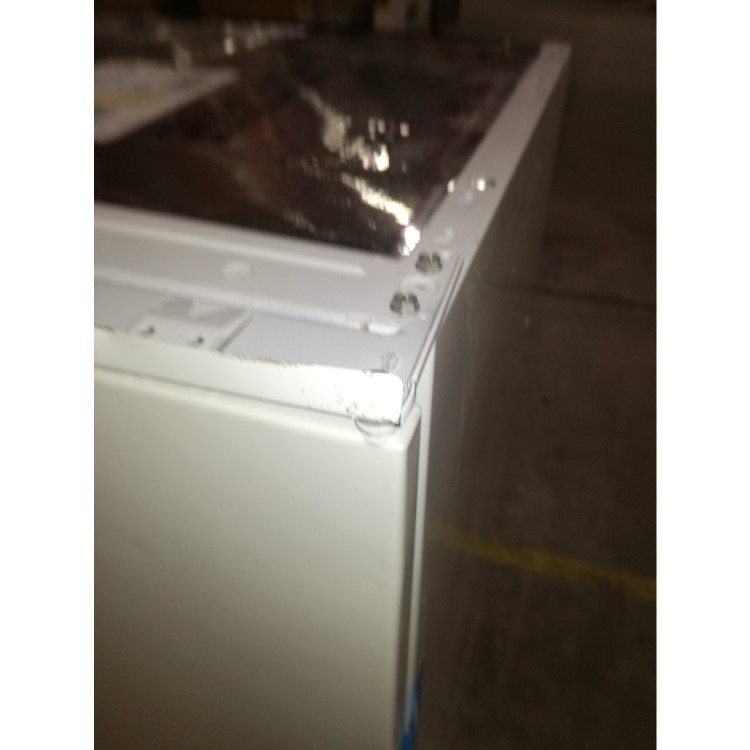 GRADE A3 - Smeg UKS3C090P1 In Column Sliding Rail Integrated Fridge