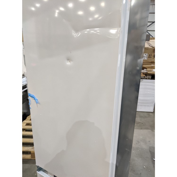 GRADE A3 - Hotpoint BCB8020AAFC 296 Litre Integrated Fridge Freezer 80/20 Split 194cm Tall Frost Free 54cm Wide - White