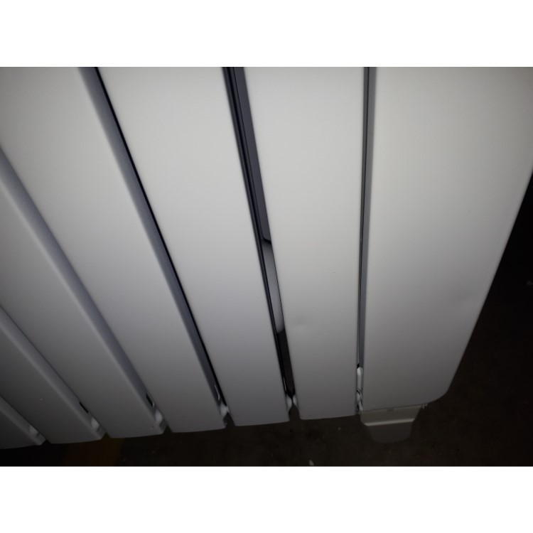 GRADE A2 - De'Longhi Dragon4 2 kW Oil Filled Radiator with 10 years warranty 