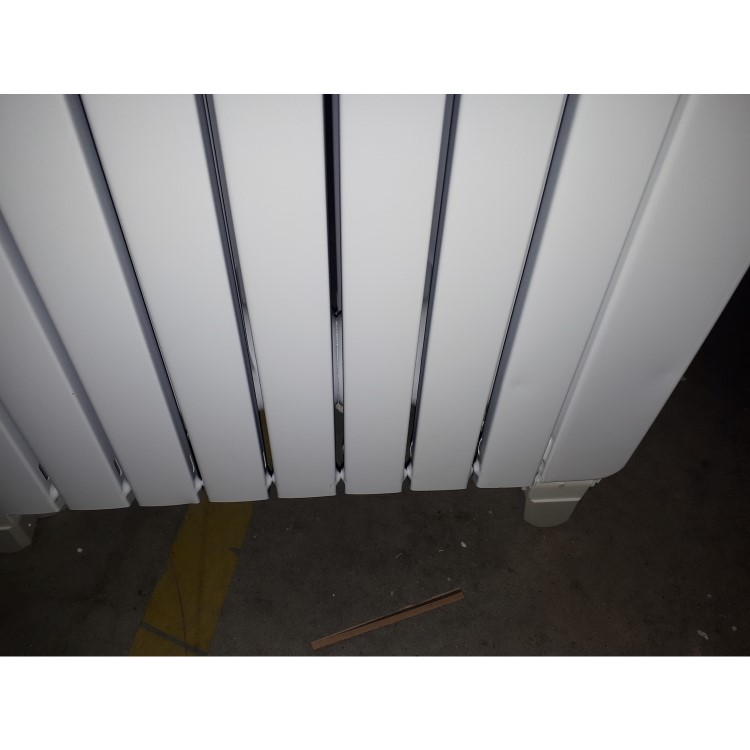 GRADE A2 - De'Longhi Dragon4 2 kW Oil Filled Radiator with 10 years warranty 