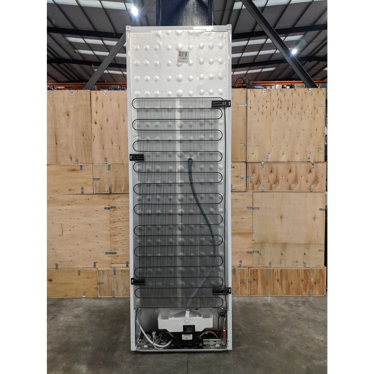 GRADE A3 - Beko CXFG3691W 50/50 Freestanding Fridge Freezer - White