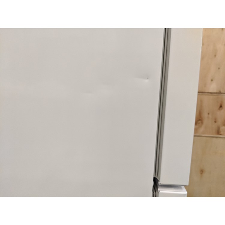 GRADE A3 - Beko CXFG3691W 50/50 Freestanding Fridge Freezer - White