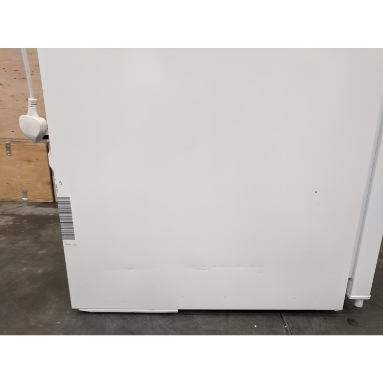 GRADE A3 - Liebherr K2330 55cm Wide Freestanding Larder Fridge - White