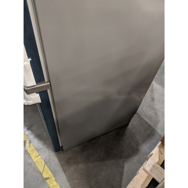 Refurbished Liebherr SGNESF3063 1.85m Tall NoFrost Freestanding Freezer - SmartSteel Door