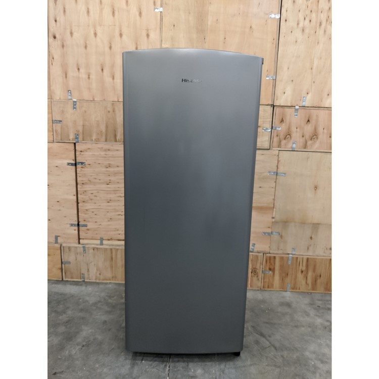 GRADE A3 - Hisense RR220D4AD21 128x52cm 164L Freestanding Fridge With Icebox - Silver