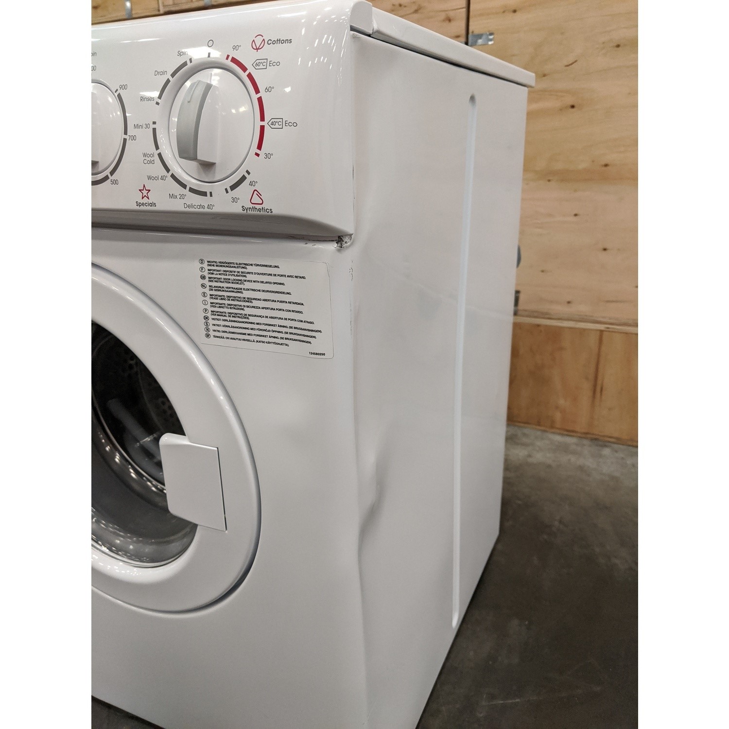 GRADE A3 - Zanussi ZWC1301 3kg 1300rpm Freestanding Washing