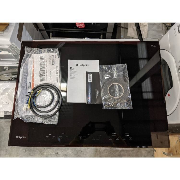 GRADE A2 - Hotpoint CID740B Four Zone 70cm Induction Hob Black
