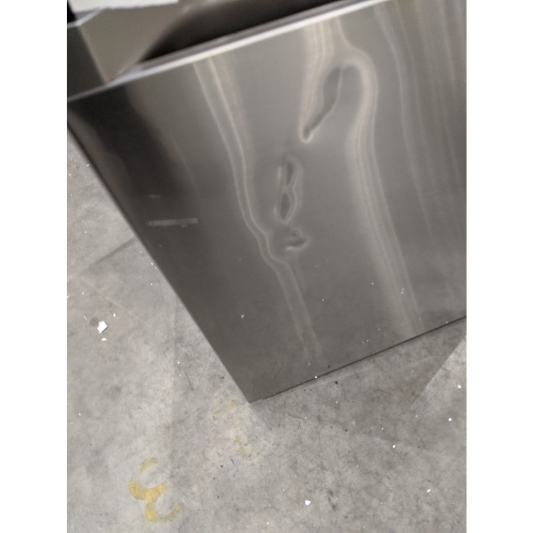 GRADE A3 - Samsung RB36R8839SR Freestanding Fridge Freezer - Silver - 70/30