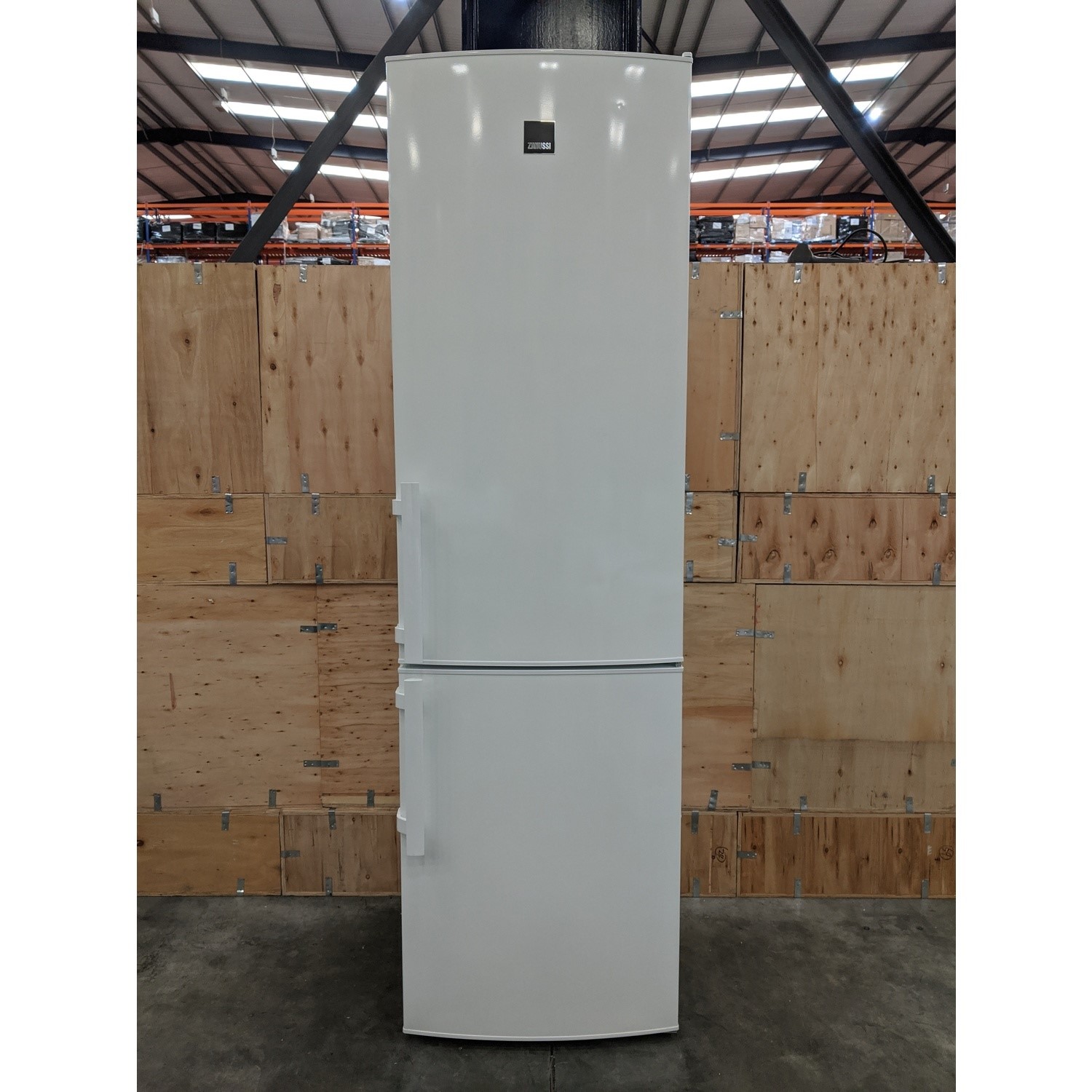 kenwood undercounter freezer kuf55x18