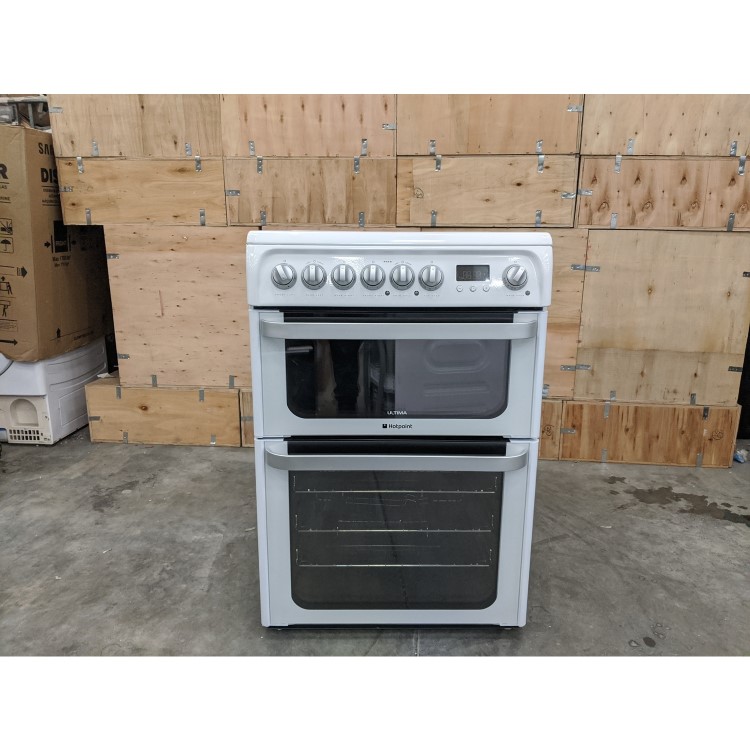 GRADE A3 - Hotpoint HUE61PS Ultima 60cm Double Oven Electric Cooker with Ceramic Hob - White