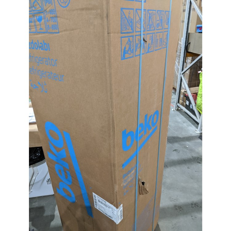 GRADE A2 - Beko CFG3582B Freestanding 50/50 Frost Free Fridge Freezer - Black