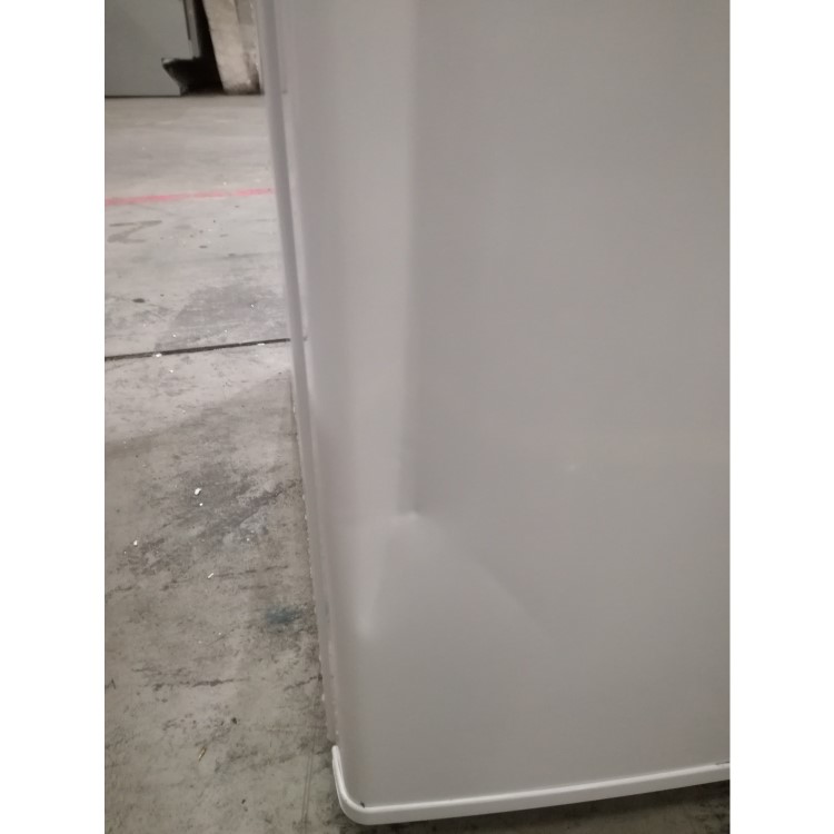 GRADE A3 - HOTPOINT HBD5517W 234 Litre Freestanding Fridge Freezer 50/50 Split 54.5cm Wide - White