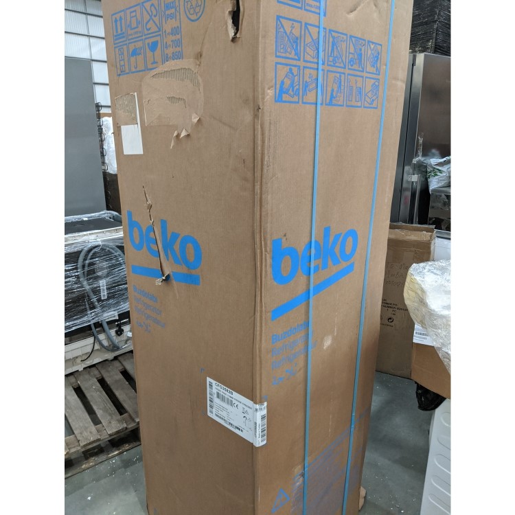 GRADE A2 - Beko CFG3582B Freestanding 50/50 Frost Free Fridge Freezer - Black