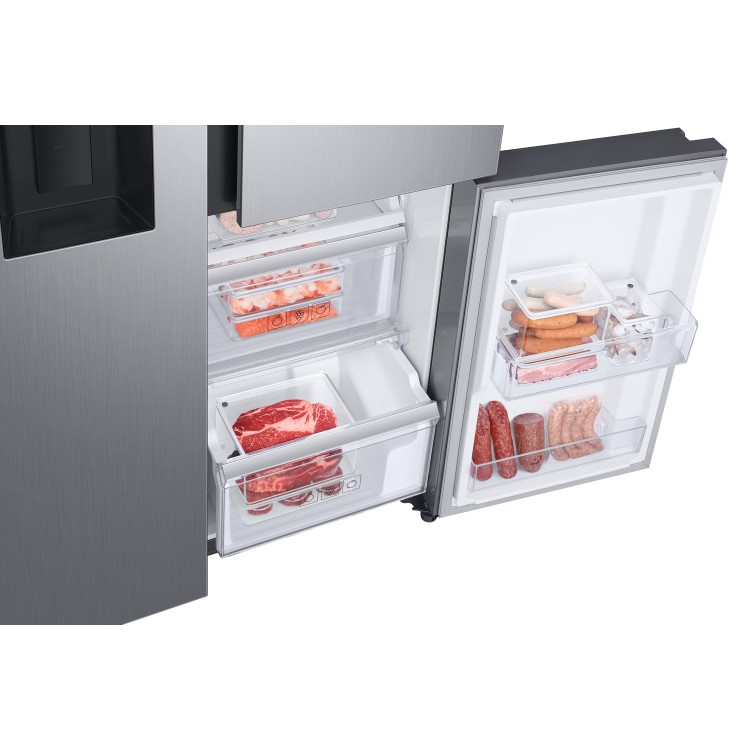 GRADE A2 - Samsung RS68N8670S9 613 Litre American Style Fridge Freezer Frost Free 3 Door 91cm Wide - Silver