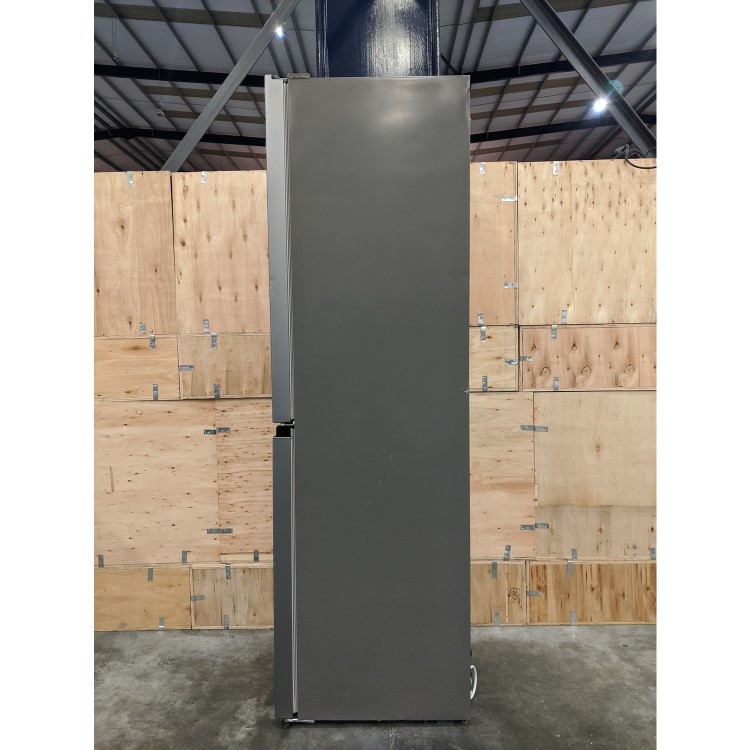 GRADE A3 - Fridgemaster MC55251MDS 251 Litre Freestanding Fridge Freezer 50/50 Split Water Dispenser 55cm Wide - Silver