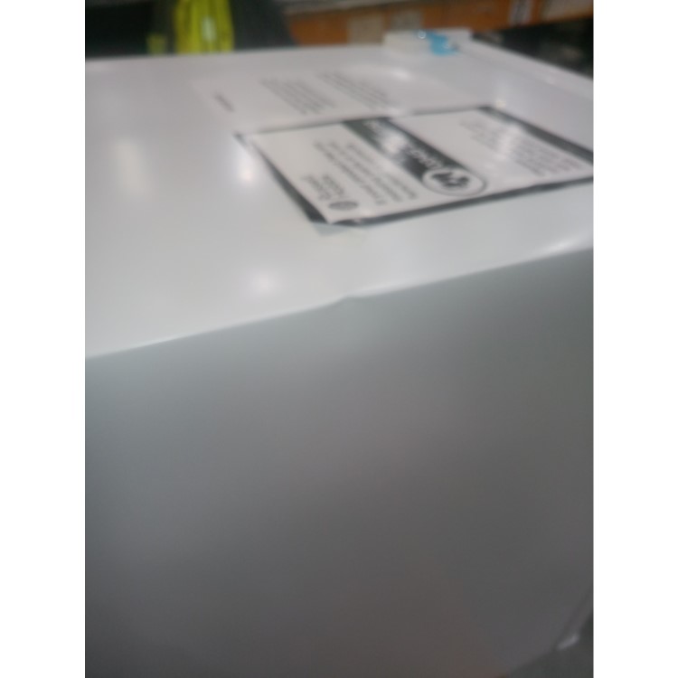 GRADE A2 - Russell Hobbs Table Top Fridge - White