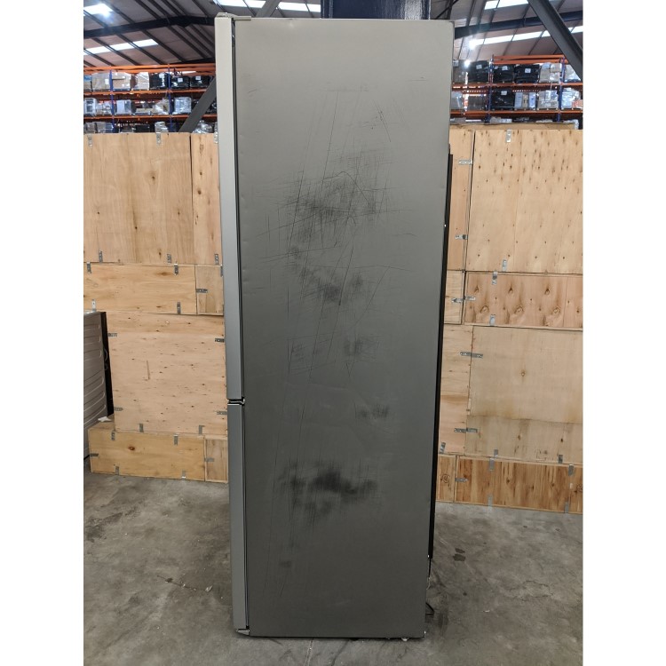 GRADE A3 - INDESIT LR8S1S 339 Litre Freestanding Fridge Freezer 60/40 Split A+ Energy Rating 60cm Wide - Silver