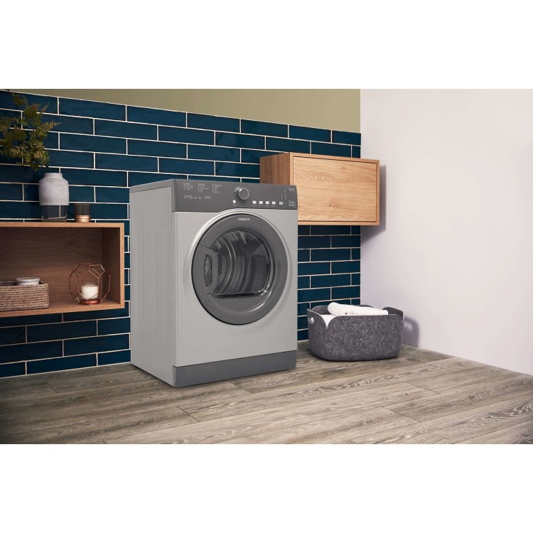 GRADE A2 - Hotpoint TVFS73BGG9 7kg Freestanding Vented Tumble Dryer - Graphite