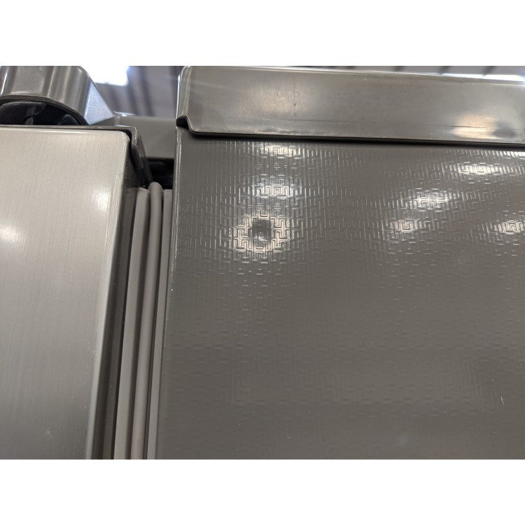 GRADE A3 - Hisense RS696N4IC1 Side-by-side American Fridge Freezer With Plumbed Ice & Water Dispenser - Stainless