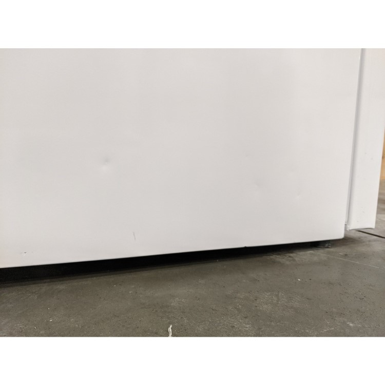 Refurbished Hotpoint HBNF55181WAQUA 261 Litre Freestanding Fridge Freezer 50/50 Split Water Dispenser 55cm Wide - White