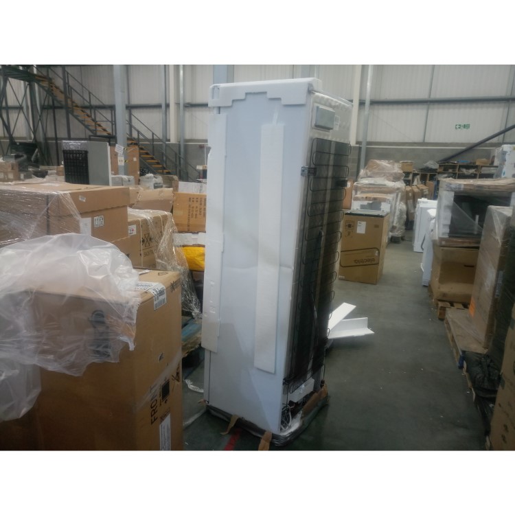 Refurbished Beko CFG3582W 50/50 Freestanding Fridge Freezer - White