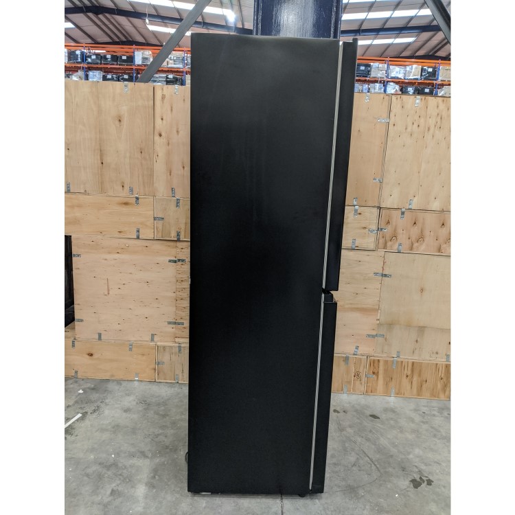GRADE A3 - Fridgemaster MC55240MDB 240 Litre Freestanding Fridge Freezer 50/50 Split Water Dispenser 55cm Wide - Black