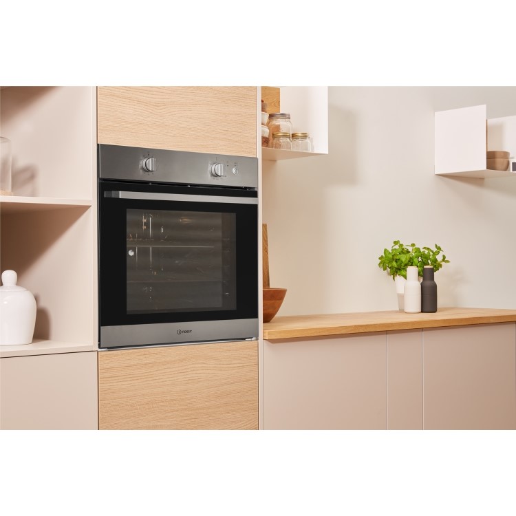 Refurbished Indesit IGW620IXUK 60cm Single Built In Gas Oven
