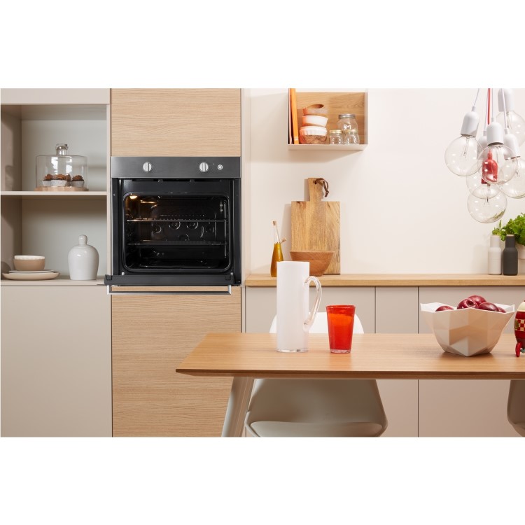 Refurbished Indesit IGW620IXUK 60cm Single Built In Gas Oven