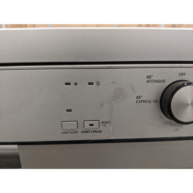 Refurbished Sharp QW-DX13F47S 10 Place Freestanding Dishwasher Silver