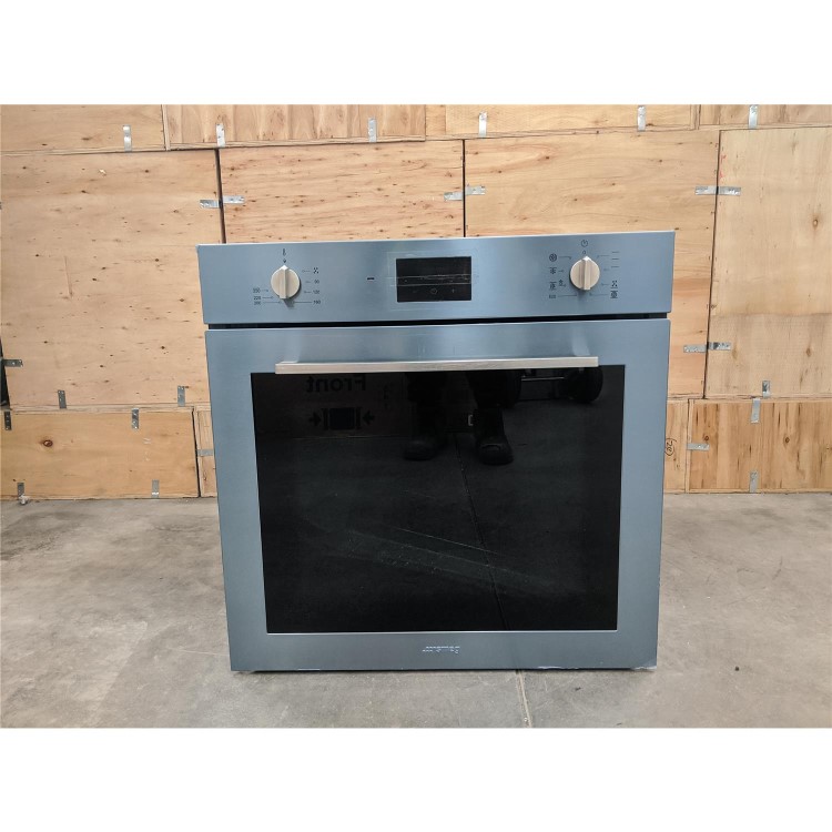 Refurbished Smeg SF6400TVX 60cm Single Built In Electric Oven