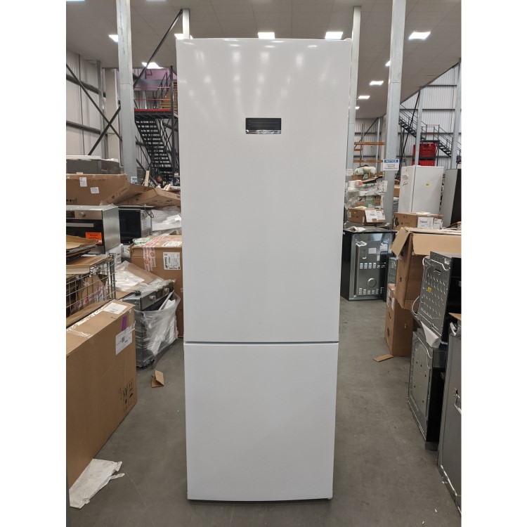 Refurbished Bosch Serie 4 KGN49XWEA Freestanding 435 Litre Frost Free Fridge Freezer White