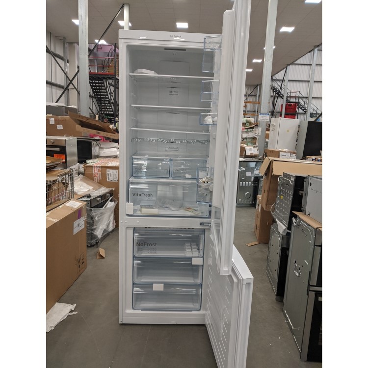 Refurbished Bosch Serie 4 KGN49XWEA Freestanding 435 Litre Frost Free Fridge Freezer White