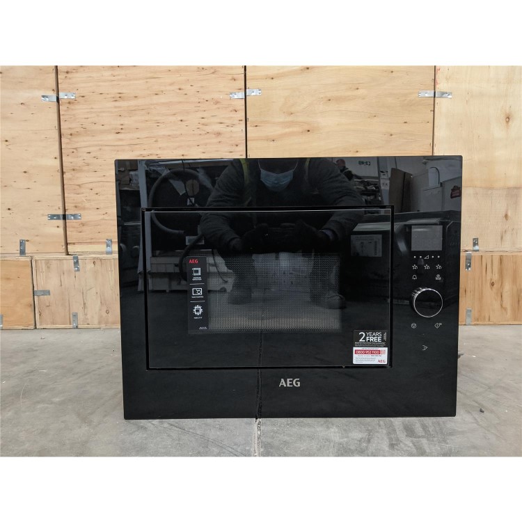 Refurbished AEG MBE2658DEM Built In 26L 900W Microwave with Grill Black